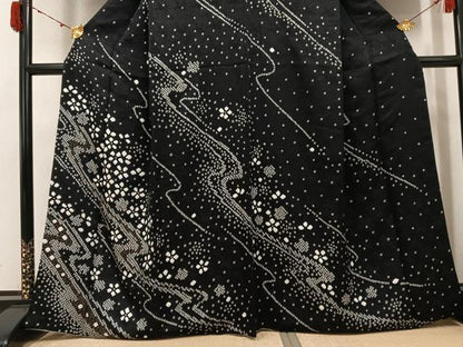平和屋着物●訪問着　総絞り　流水花文　黒地　金彩　正絹　逸品　AABJ2934ph