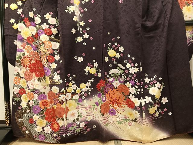 平和屋着物●豪華振袖　駒刺繍　御所車花文　暈し染め　金彩　正絹　逸品　AABJ2960ph