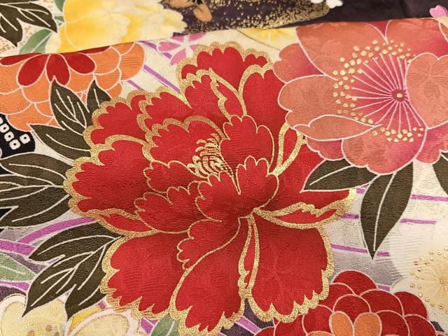 平和屋着物●豪華振袖　駒刺繍　御所車花文　暈し染め　金彩　正絹　逸品　AABJ2960ph