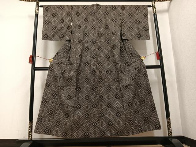 平和屋着物●本場大島紬　龍郷絣　正絹　逸品　AABJ2968ph
