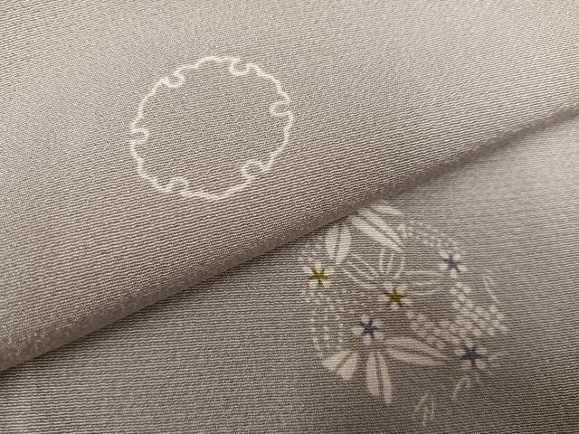 平和屋着物●上質な小紋　雪輪草花文　ほたる暈し　正絹　逸品　AABJ2969ph