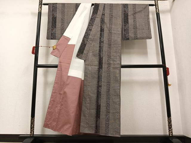 平和屋着物●本場大島紬　カタス9マルキ　草花間道　正絹　逸品　AABJ2970ph