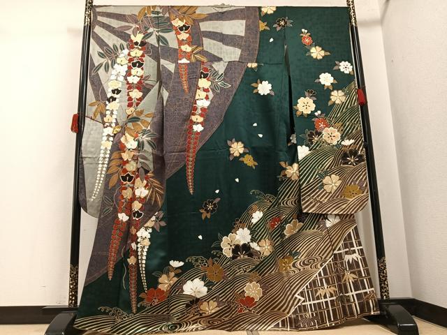 平和屋着物●豪華振袖　駒刺繍　立波花文　金彩　正絹　逸品　AABJ2973ph