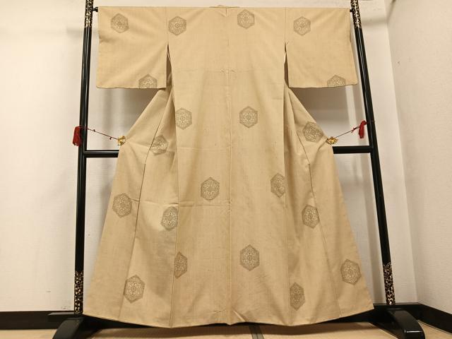 平和屋着物●結城紬　100亀甲　飛び亀甲　亀甲花文　正絹　逸品　AABJ2977ph