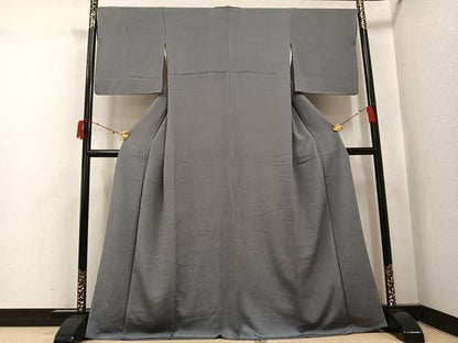 平和屋着物●上質な色無地　灰色　鬼しぼ縮緬　正絹　逸品　未使用　AABJ2984ph
