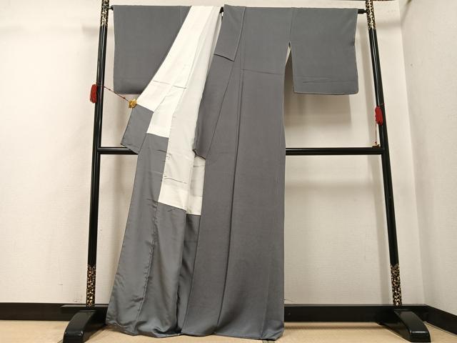 平和屋着物●上質な色無地　灰色　鬼しぼ縮緬　正絹　逸品　未使用　AABJ2984ph