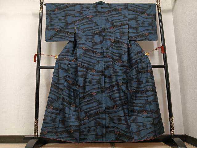 平和屋着物○本場大島紬 カタス9マルキ 草花文 正絹 逸品 AABJ3014ph