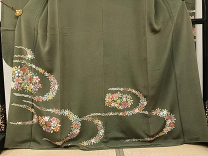 平和屋着物●豪華振袖　草花文　金彩　鬼しぼ縮緬　正絹　逸品　AABJ3021ph