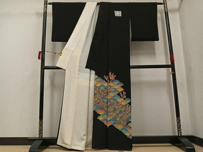 平和屋着物●本加賀友禅作家　奥原一就　黒留袖　枝花文　金彩　正絹　逸品　AABJ3032ph