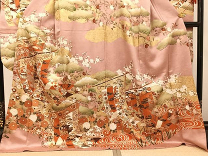 平和屋着物●豪華振袖　駒刺繍　几帳草花文　金彩　正絹　逸品　AABJ3036ph