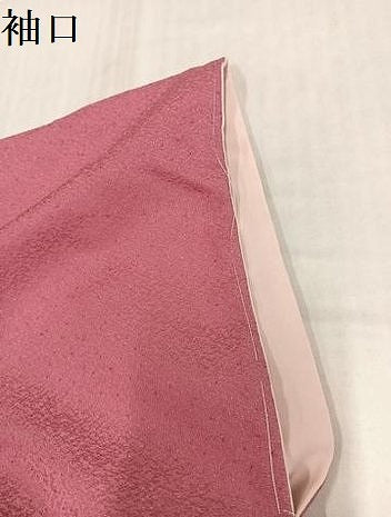 平和屋着物●豪華振袖　駒刺繍　舞桜文　暈し染め　金彩　金通し地　正絹　逸品　AABJ3038ph