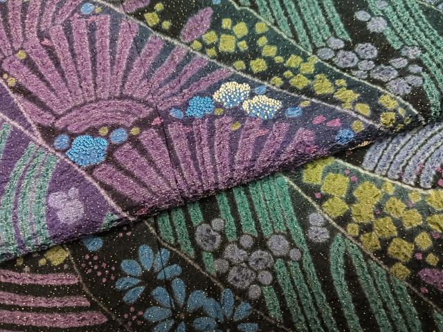 平和屋着物●十日町　名門　滝泰謹製　訪問着　中国三大刺繍　相良刺繍　おぼろ染め　重ね絞り　梅　金通し地　正絹　逸品　AABJ3063ph