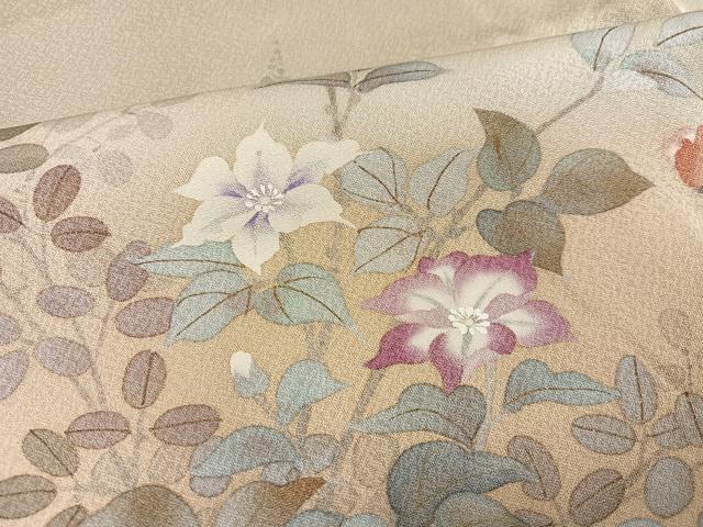 平和屋着物●訪問着　作家物　秀峰　枝花文　暈し染め　正絹　逸品　AABJ3065ph