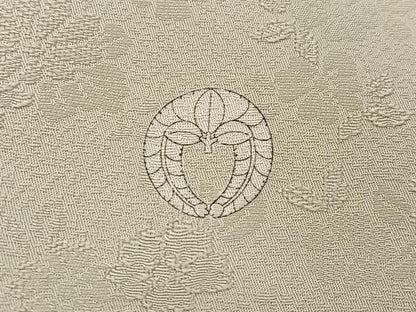 平和屋着物●上質な色無地　花地紋　練色　正絹　逸品　AABJ3066ph