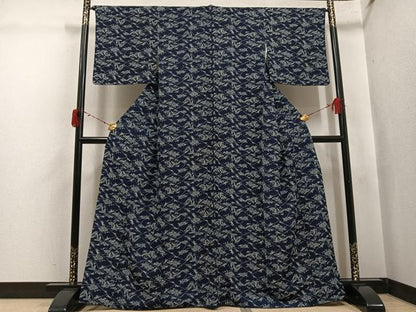 平和屋着物●藍造り国選定無形文化財　藍師・佐藤昭人　藍香房　小紋　群れ鳥　正絹　逸品　AABJ3069ph