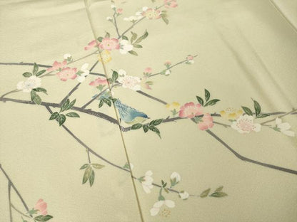 平和屋着物●訪問着　友禅　作家物　枝花文　鳥の子色地　正絹　逸品　AABJ3143ck