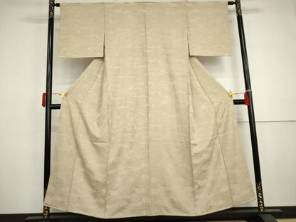 平和屋着物●上質な色無地　雲重ね地紋　白橡色　正絹　逸品　AABJ3194cs