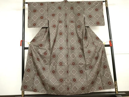 平和屋着物●本場大島紬　龍郷絣　正絹　逸品　AABJ3199cs