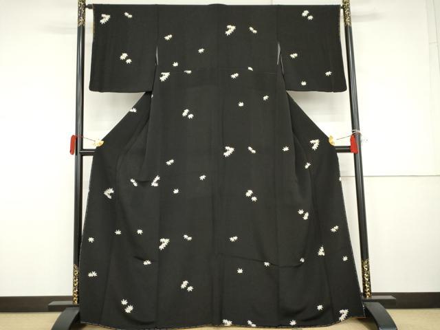 平和屋着物●上質な小紋　楓　黒地　金彩　鬼しぼ縮緬　やまと誂製　正絹　逸品　未使用　AABJ3217cs