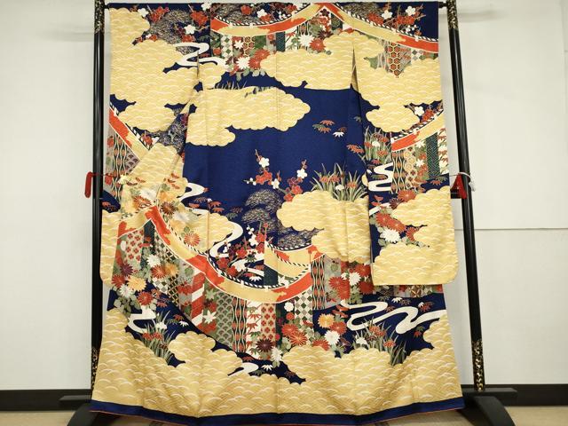 平和屋着物●豪華振袖　駒刺繍　雲取り松竹梅文　金彩　正絹　逸品　AABJ3229cs