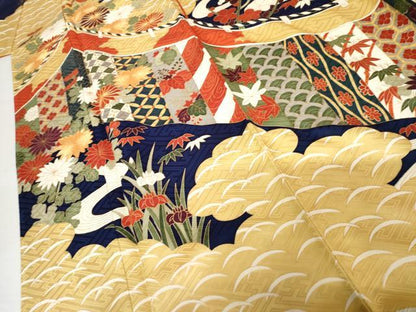 平和屋着物●豪華振袖　駒刺繍　雲取り松竹梅文　金彩　正絹　逸品　AABJ3229cs