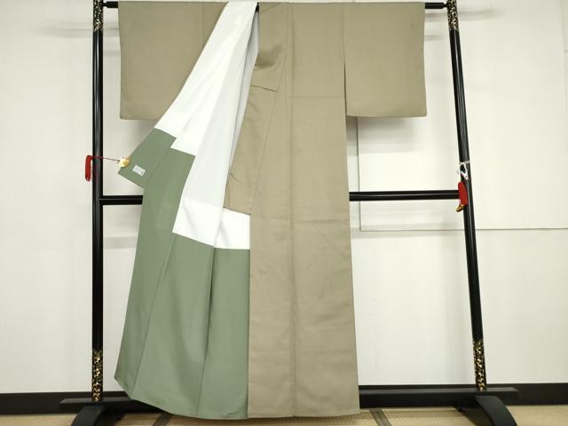 平和屋着物●洗える最高級着物　＜英＞はなぶさ謹製　色無地　花尽くし地紋　山葵色　たとう紙付き　洗える着物　AABJ3233cs