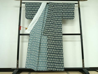 平和屋着物▽上質な小紋　単衣　草花文　兎　鬼しぼ縮緬　正絹　逸品　AABJ3635jh