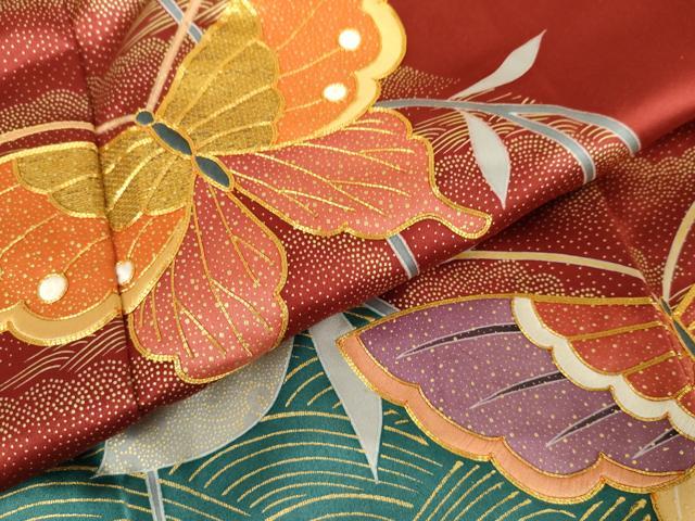 平和屋着物●豪華振袖　駒刺繍　舞蝶文　金彩　正絹　逸品　AABJ3708cs