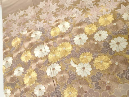 平和屋着物●銀座きしや　色留袖　駒刺繍　枝花文　金糸　金彩　たとう紙付き　正絹　逸品　AABJ3724cs
