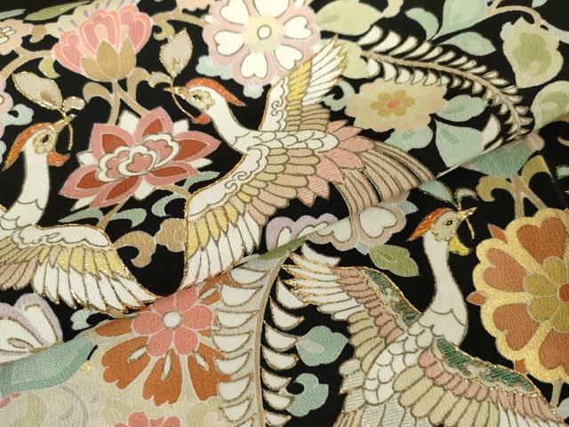 平和屋着物●豪華黒留袖　刺繍　鳳凰更紗花文　金糸　金彩　正絹　逸品　AABJ3729cs