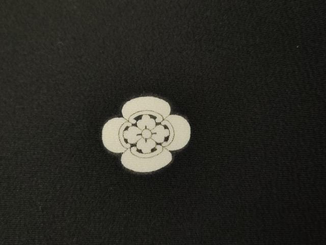 平和屋着物●豪華黒留袖　刺繍　鳳凰更紗花文　金糸　金彩　正絹　逸品　AABJ3729cs