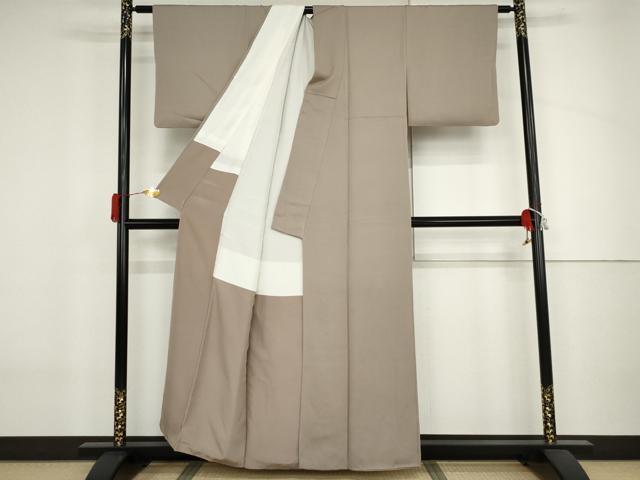 平和屋着物●上質な色無地　茶鼠色　正絹　逸品　AABJ3731cs