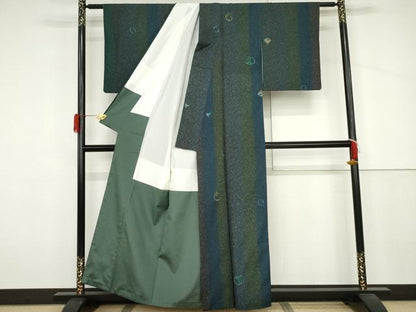 平和屋着物●本場大島紬　染大島　兎　雪輪　正絹　逸品　AABJ3747cs