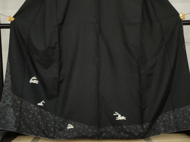 平和屋着物●訪問着　紬地　跳び兎　黒地　正絹　逸品　AABJ3750cs