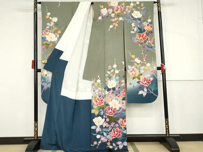 平和屋着物●豪華振袖　友禅　作家物　枝花文　暈し染め　ロング丈　正絹　逸品　AABJ3751cs