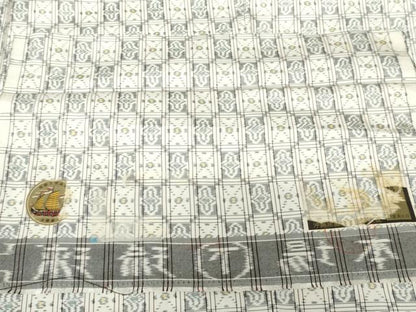 平和屋着物●本場琉球絣　紬　格子　反端付き　正絹　逸品　AABJ3761cs