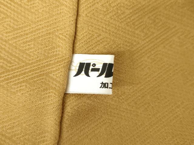 平和屋着物●上質な色無地　刺繍　堅牢染　ワンポイント　花丸文　卵色　金糸　反端付き　正絹　逸品　AABJ3763cs