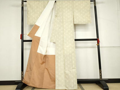 平和屋着物●本場大島紬　白大島　純手織り　麻の葉文様　葉山幸倫作　証紙付き　正絹　逸品　AABJ3764cs