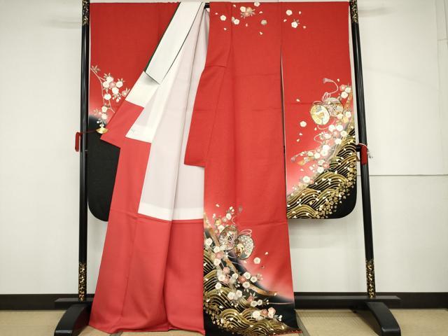 平和屋着物●豪華振袖　立波花鼓文　暈し染め　金銀彩　金通し地　鈴乃屋扱い　正絹　逸品　AABJ3767cs