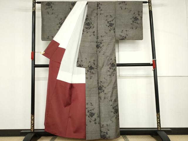 平和屋着物●本場大島紬　カタス9マルキ　更紗唐草文　正絹　逸品　AABJ3768cs