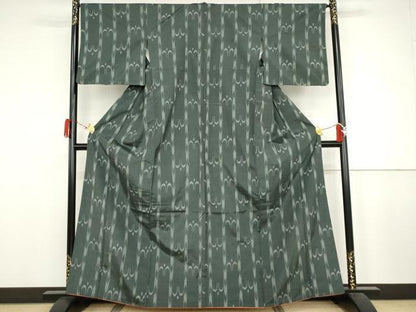 平和屋着物●上質な紬　琉球絣文様　正絹　逸品　AABJ3786cs
