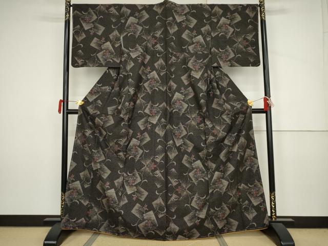 平和屋着物●本場大島紬　泥染め　一元7マルキ　花唐草文　正絹　逸品　未使用　AABJ3818cs