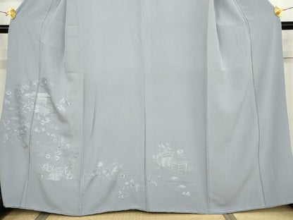 平和屋着物●総刺繍　中国三大刺繍　スワトウ刺繍　汕頭刺繍　無地絵羽訪問着　松竹梅風景文　淡藤色地　正絹　逸品　AABJ3825cs