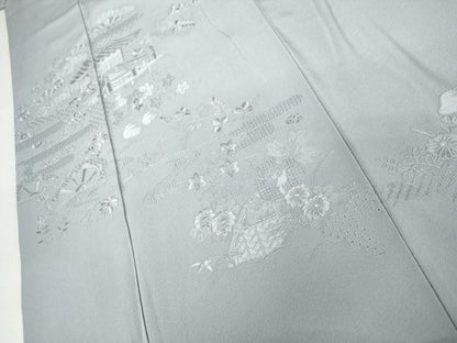 平和屋着物●総刺繍　中国三大刺繍　スワトウ刺繍　汕頭刺繍　無地絵羽訪問着　松竹梅風景文　淡藤色地　正絹　逸品　AABJ3825cs