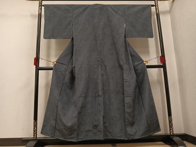 平和屋着物●本塩沢　110亀甲　舞花文　正絹　逸品　未使用　AABJ3843ph