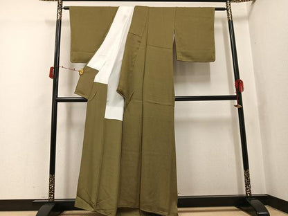 平和屋着物●上質な色無地　草木染　肥後煤竹色　正絹　逸品　未使用　AABJ3852ph