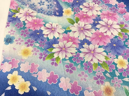 平和屋着物●豪華振袖　舞花文　暈し染め　銀通し地　正絹　逸品　AABJ3861ph