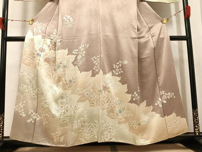 平和屋着物●創業460年・千總　訪問着　駒刺繍　草花文　金彩　正絹　逸品　AABJ3862ph