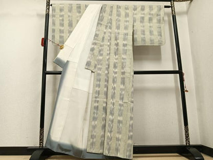 平和屋着物●本場結城紬　重要無形文化財　間道　正絹　逸品　未使用　AABJ3868ph