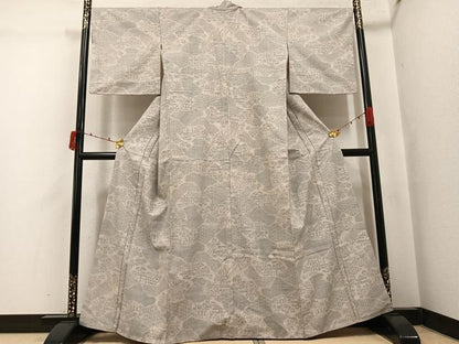 平和屋着物●本場結城紬　重要無形文化財　100亀甲　草花文　正絹　逸品　AABJ3885ph